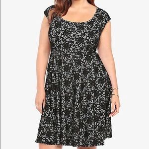 Torrid floral lace print dress black white